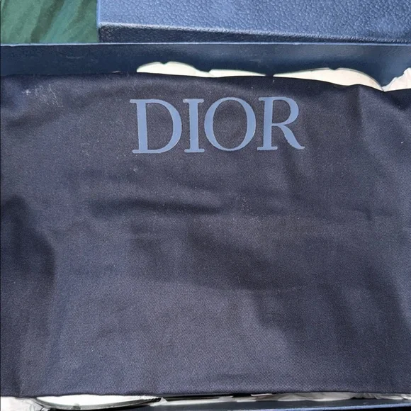 Christian Dior Pink and Blue Designer sneakers - Picture 2 of 8